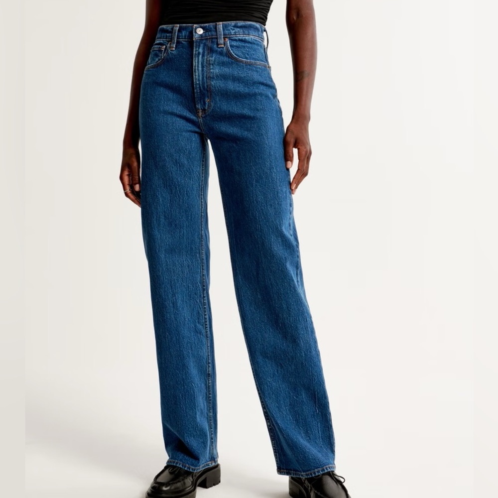 High Rise 90s Relaxed Jean in Dark - size 29